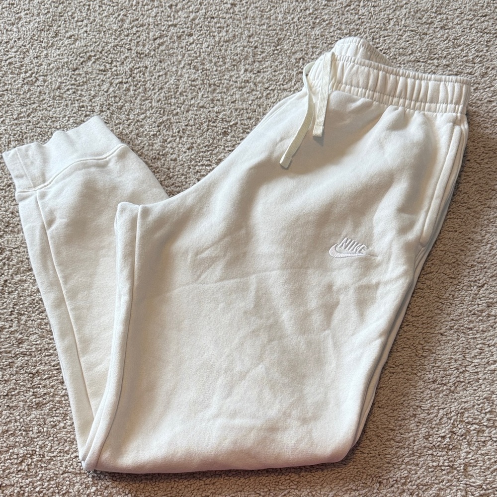 Men’s Nike jogger sweatpants